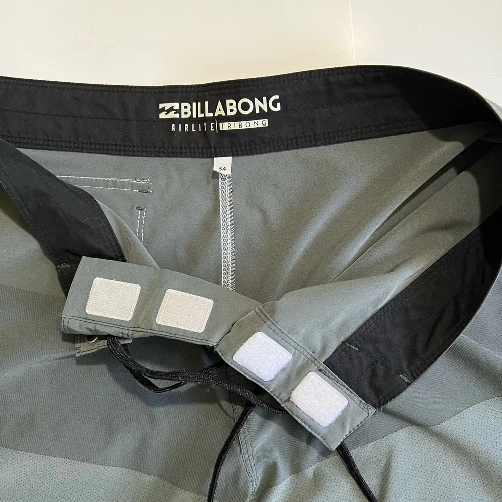 Billabong Men's Two-Tone Gray Board Shorts